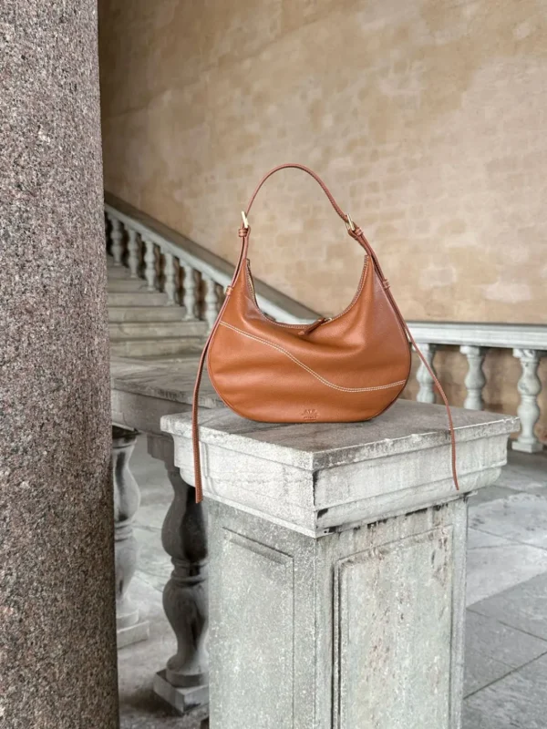 Liveri Grained Leather Small Hobo Bag*ATP Atelier Best